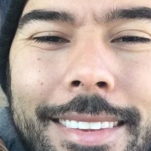 Meet your Posher, Adriel